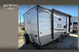 ECONOMY JAY FLIGHT with Queen Bed, Bunks, and Full Bath!