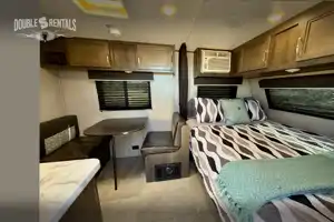 ECONOMY JAY FLIGHT with Queen Bed, Bunks, and Full Bath!