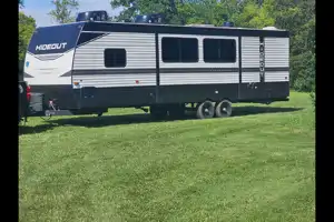 Aaron's Keystone Hideout Travel Trailer