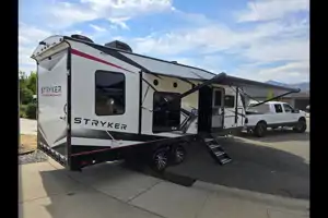 Austin's Cruiser RV Stryker2714 Toy Hauler