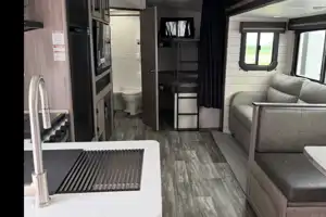 Lisa's Sunset Trailer