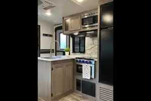 Lisa's Sunset Trailer
