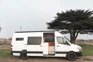 Felix's Mercedes-Benz Sprinter Class B