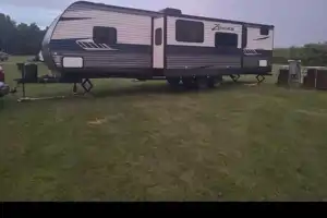 Crossroad Zinger 330bh  10personnes *Lits Superposés/bunk beds*  2 chambre fermé Marial RV