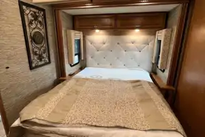 40' Winnebago Forza "The DreamCatcher"