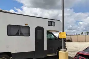 Isaac's Coachmen 26mh Class C