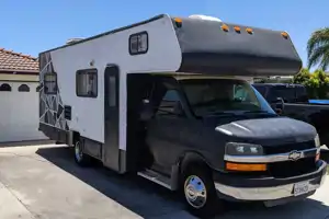 Isaac's Coachmen 26mh Class C