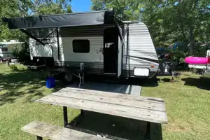 Janser's Coleman Dutchmen 18BH Travel Trailer