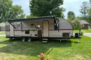 Scott's Forest river Cherokee gray wolf 26dbh Travel Trailer