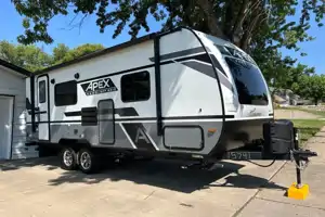 Coachmen Apex Nano 201RBS Travel Trailer