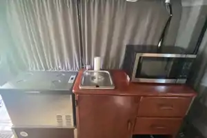 Francisco's Mercedes-Benz Sprinter Class B