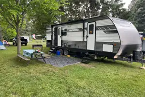 Brad's Aspen Trail 2850 BHS Travel Trailer