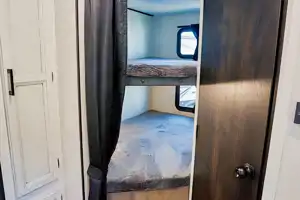 HaRVey The Highland Ridge RV 