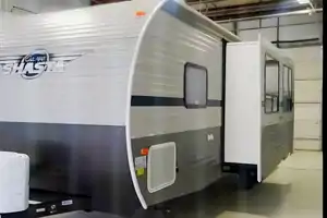 Jeremy's Shasta 26DB Travel Trailer
