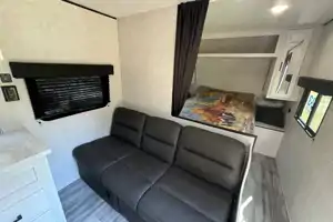 Beckler Family Jayco 260BHW