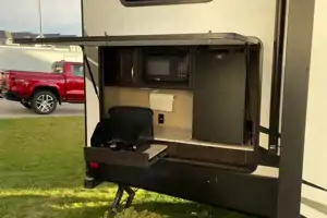 Family friendly 35FT Travel Trailer with Bunk room