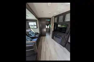 Family friendly 35FT Travel Trailer with Bunk room