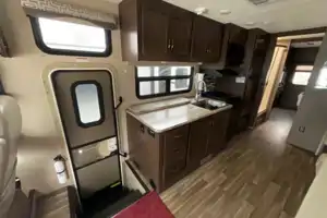 Enterprise- Thor Motor Coach 30.3 A.C.E Class A