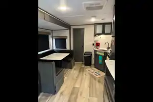 Western KY CamperRentals- 34ft bunk and private queen with 2bath