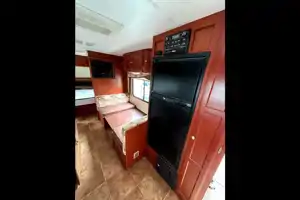 Kodiak Wanderer - Compact Travel Trailer Retreat