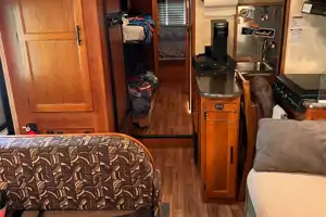 Family & Pet friendly Bunkhouse Motorhome