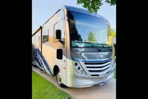 2021 Fleetwood Flair Bunk Model