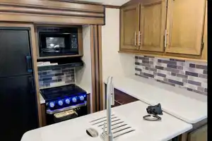 Austin's Keystone 29RLK TT Travel Trailer 