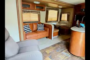 Spacious Surveyor 303BHLE – Dual Slides, Queen Bed, Modern Comfort!