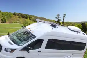 Vermont's Finest, Brenda-B-Brenda: AWD Travel in Luxury Seats 8 Sleeps 2