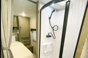 FLASH SALE 2021 CLASS C RV