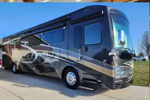 🏕️ Glampin’ in Style – Your Home on Wheels! | 2014 Thor Tuscany 40ft Diesel Class A