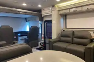 Adventure awaits you in this beautiful Jayco RV