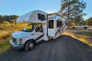 Adam's Thor Motor Coach Four Winds Class C