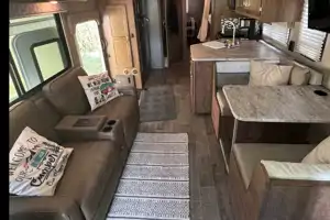 PARADISE ON WHEELS