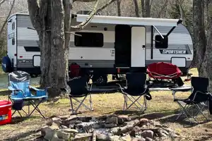Apartment On Wheels KZ Sportsmen 26BHSE Travel Trailer