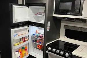 Apartment On Wheels KZ Sportsmen 26BHSE Travel Trailer
