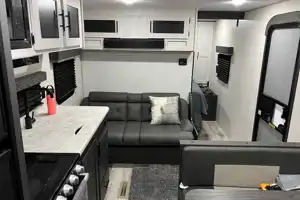 Apartment On Wheels KZ Sportsmen 26BHSE Travel Trailer