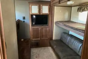 Keystone Sprinter Bunkhouse Gooseneck 5th Wheel