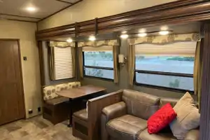 Keystone Sprinter Bunkhouse Gooseneck 5th Wheel