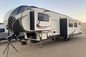 Keystone Sprinter Bunkhouse Gooseneck 5th Wheel