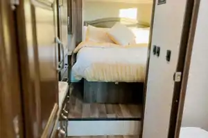 Turbo The Greyhawk Jayco