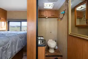 Ryker's Thor Motor Coach Four Winds Majestic