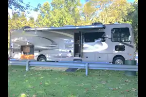 2015 Thor Motor Coach Hurricane Class A - Our Family Roadtrip & Party Bus!