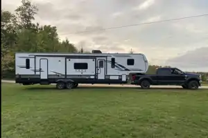 Yannick's Puma 383DSS Toy Hauler