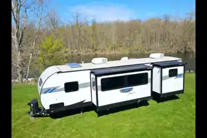 Fireside RV's 2023 Forest River Salem Platinum 31KQBTS Bunkhouse - LMI2008