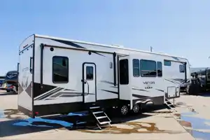 Mark's KZ Venom Fifth Wheel