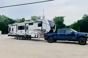 Mark's KZ Venom Fifth Wheel
