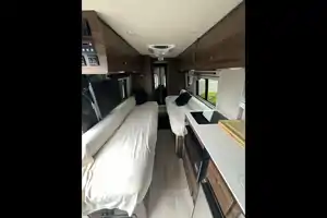 HEIDI's Winnebago boldt Class B