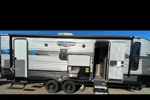 Tim's Forest River Salem Cruise lite 240bhxl Travel Trailer