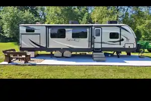 Ovadek rentals LLC Keystone Laredo Travel Trailer